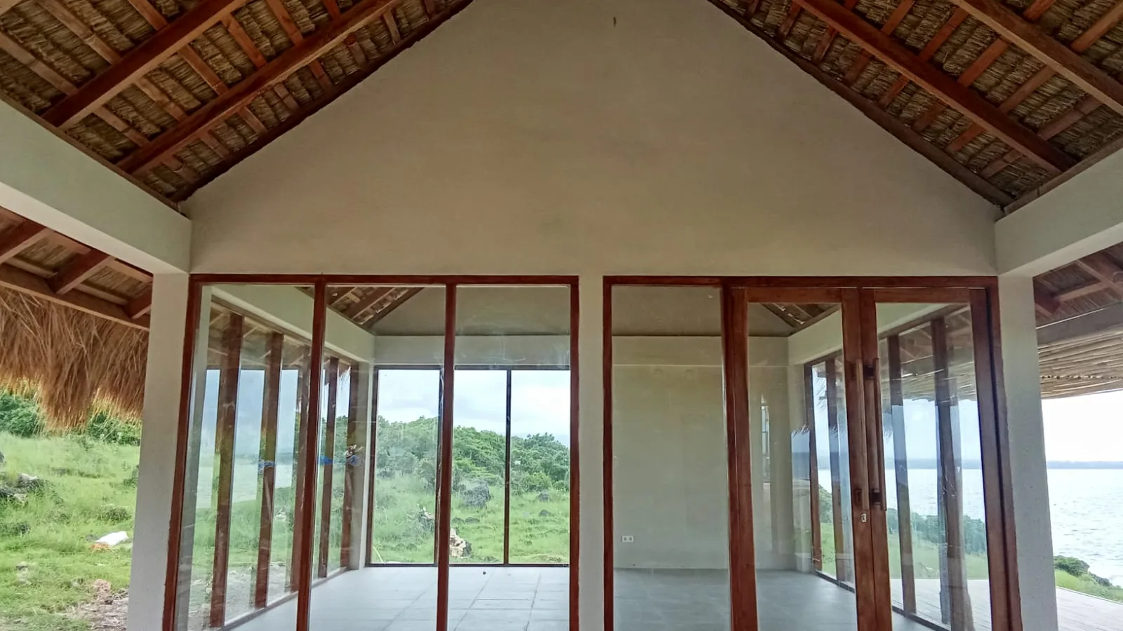 The Invisible Thread: Connecting Paradise to the Digital World